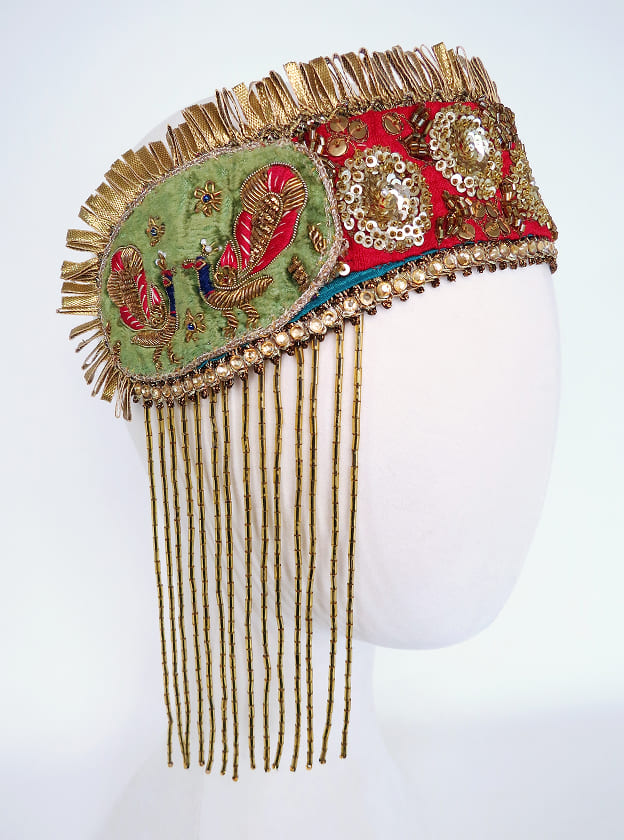 Peacock fringe