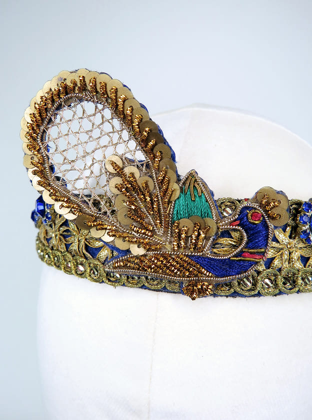 Tiara Peacock Thumb 3